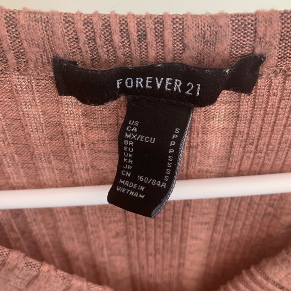 V neck button up long sleeve blouse - Picture 4 of 4